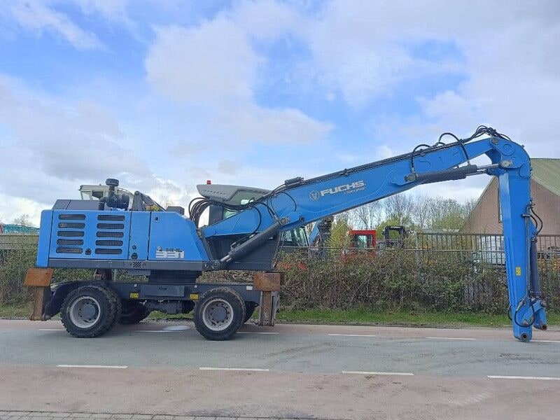 2019 Fuchs MHL331 Material Handler