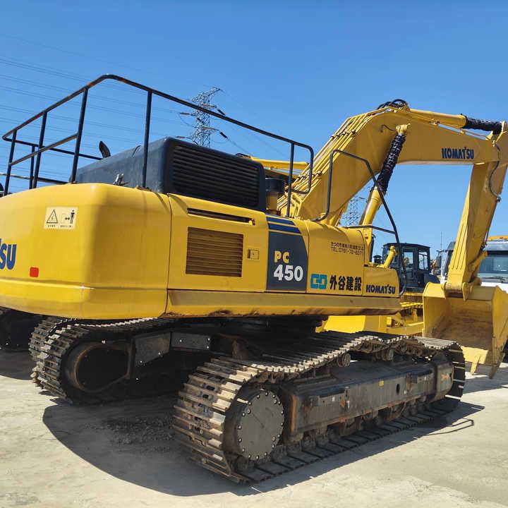 Komatsu PC450-8 Crawler Excavator