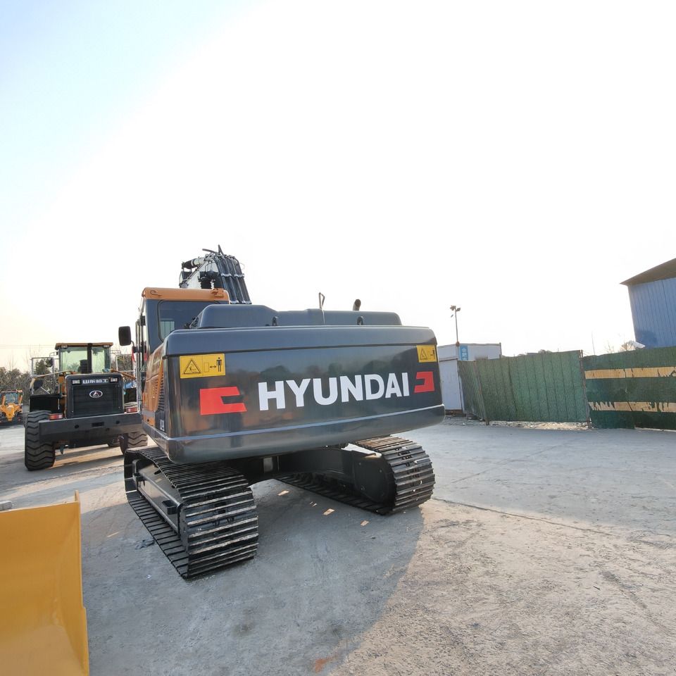 2024 Hyundai R220LC-9S Crawler Excavator