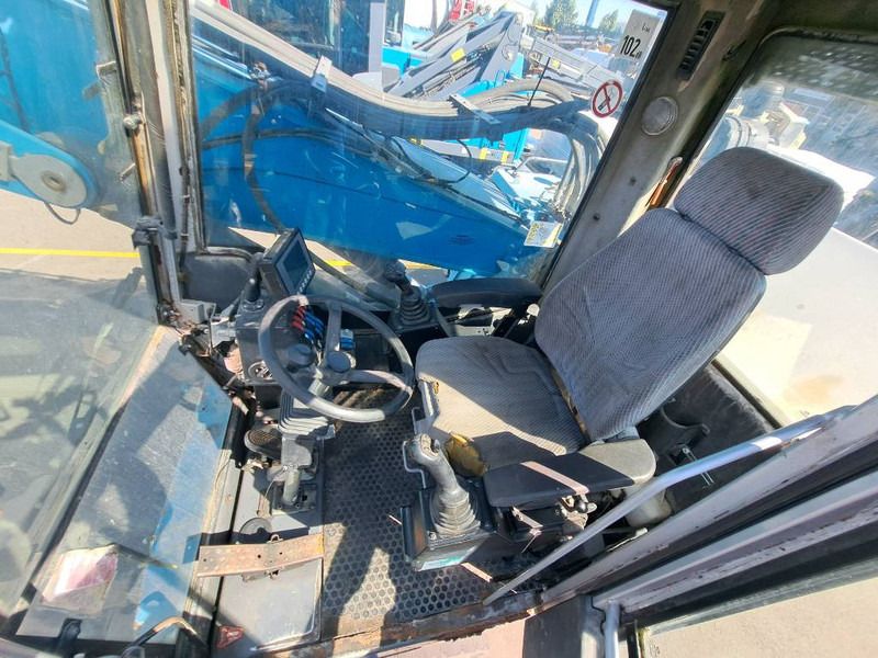 2009 Fuchs MHL335 Material Handler