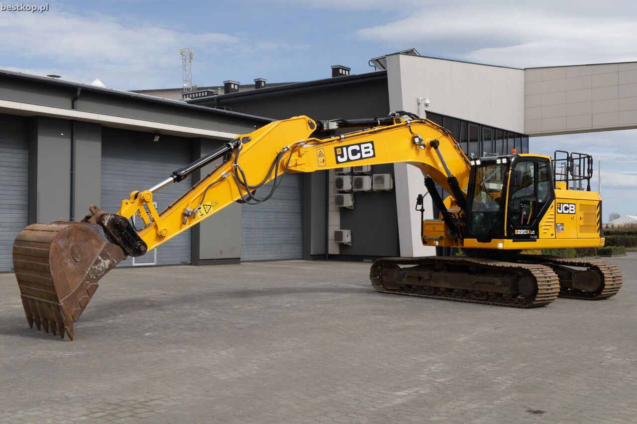 2022 JCB 220X Crawler Excavator