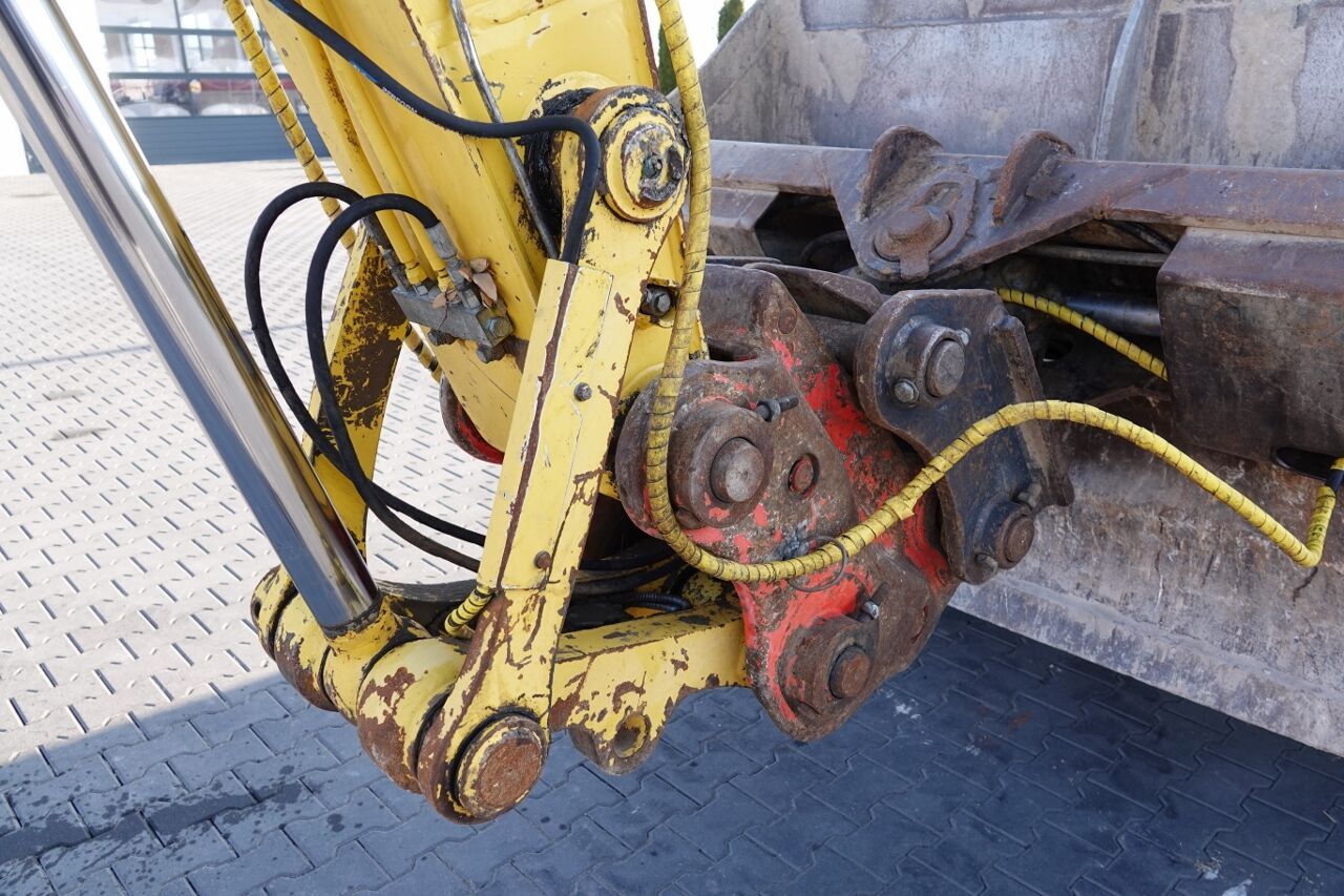 2017 Komatsu PW180-10 Wheel Excavator