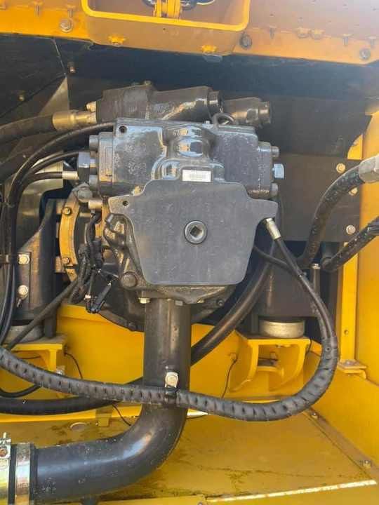 2023 Komatsu PC350-8 Crawler Excavator