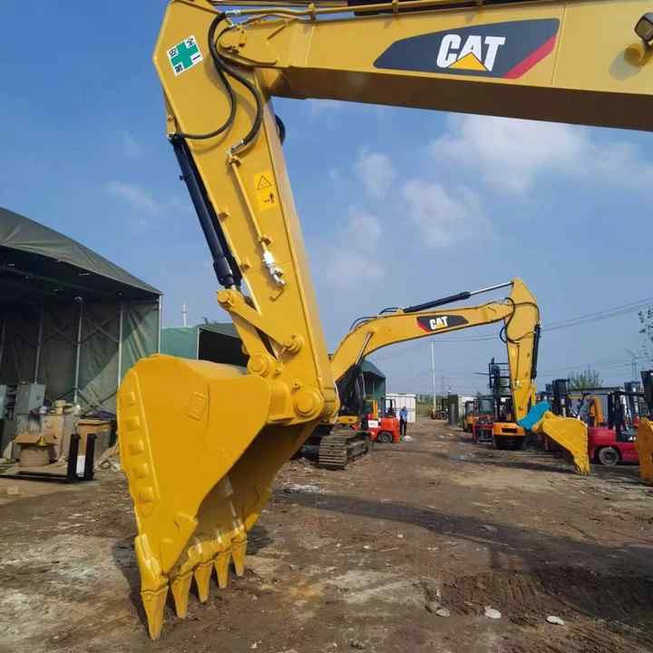 2021 Caterpillar 330D Crawler Excavator