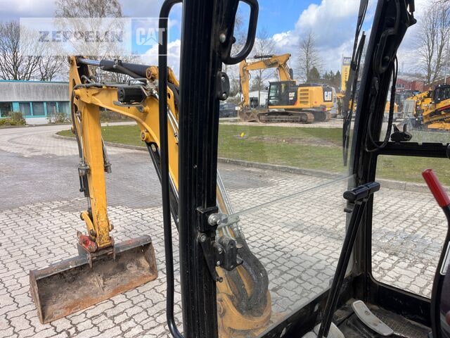 2016 Caterpillar 301.7D Mini Excavator