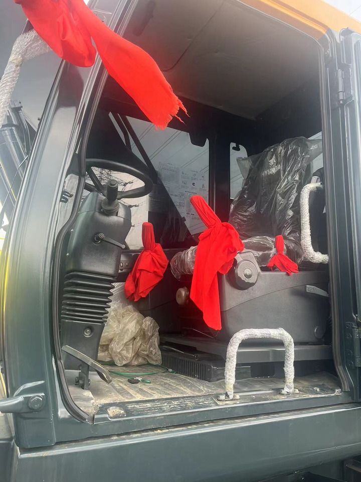 2023 Hyundai R210W Wheel Excavator