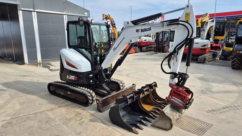2021 Bobcat E35Z Mini Excavator
