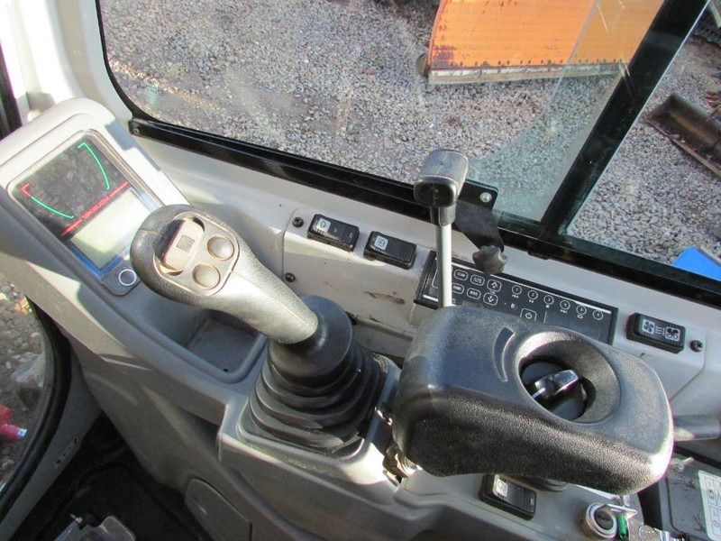 2021 Takeuchi TB225 V3 Mini Excavator