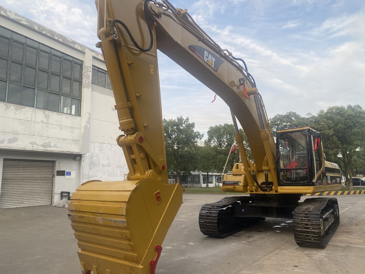 2016 Caterpillar 330B Crawler Excavator