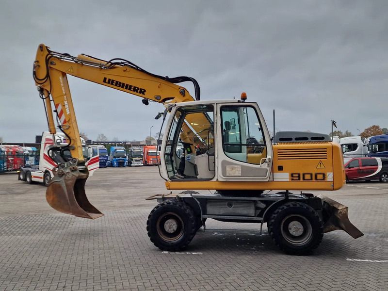 2009 Liebherr A900C Wheel Excavator