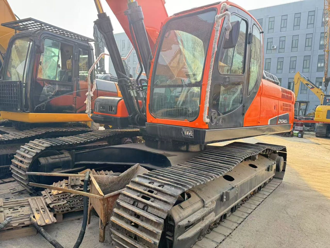 2020 Doosan DX340LC Crawler Excavator