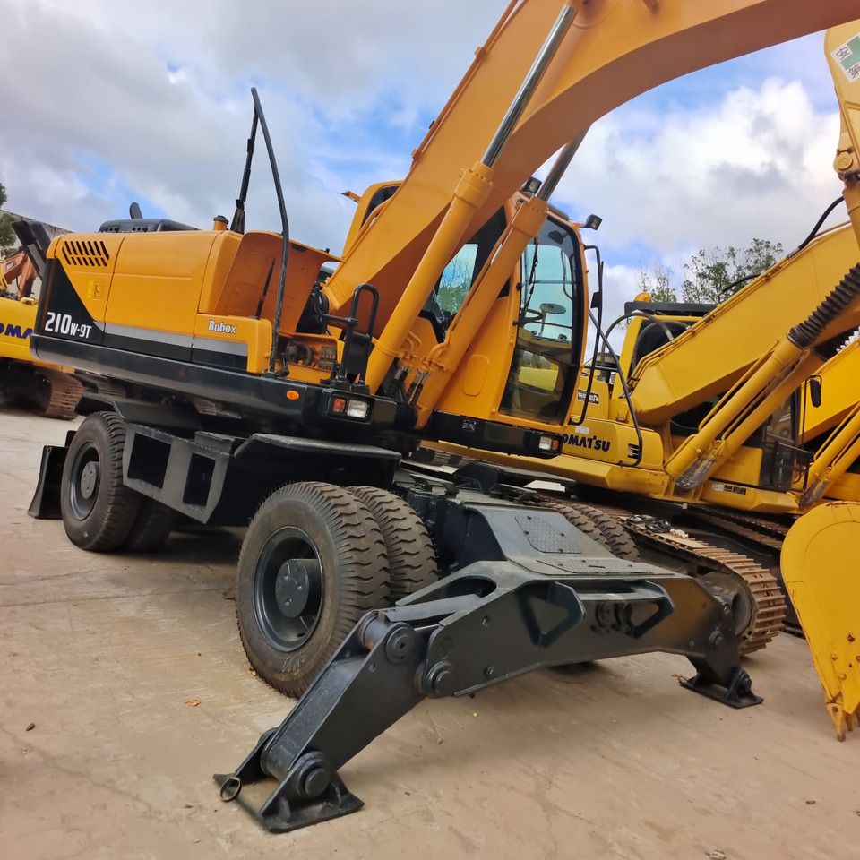 2024 Hyundai R210W-9T Wheel Excavator
