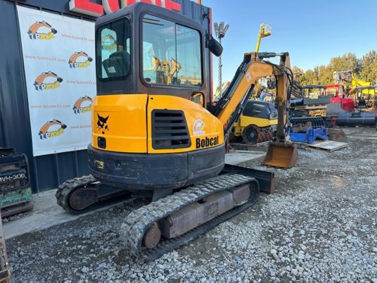 2016 Bobcat E35 Mini Excavator
