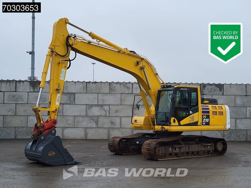 2021 Komatsu PC210LC-11 Crawler Excavator