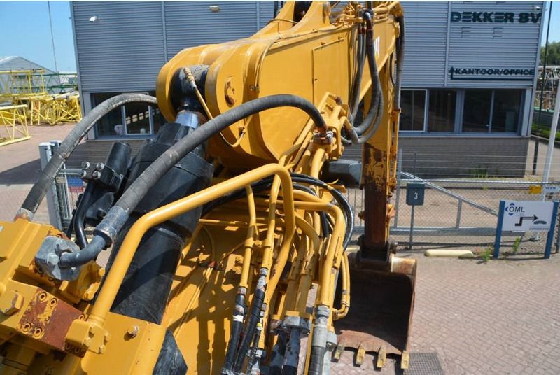 2016 Caterpillar 325FL Crawler Excavator
