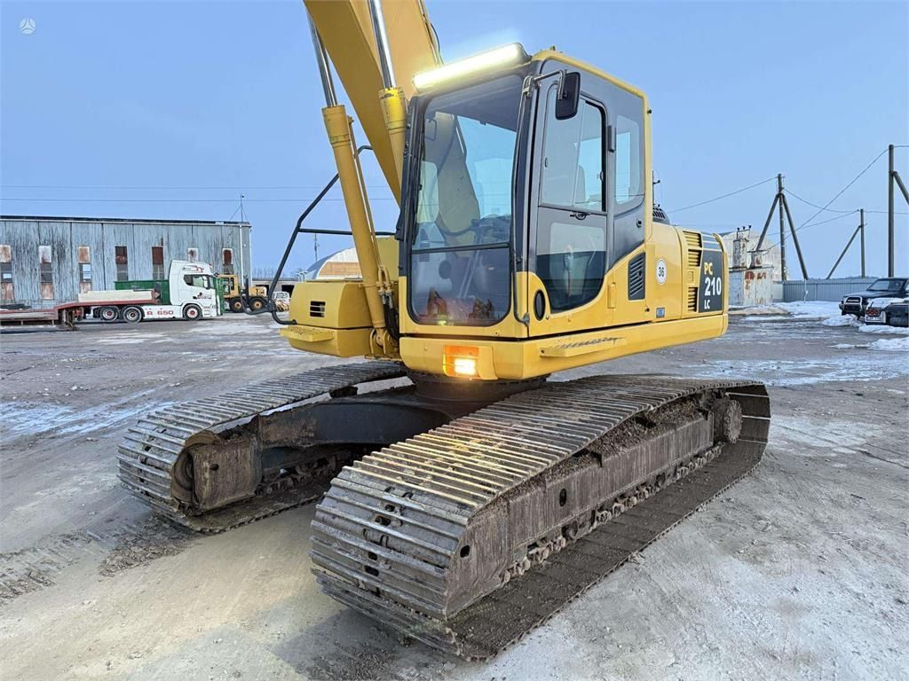 2013 Komatsu PC210LC-8 Crawler Excavator