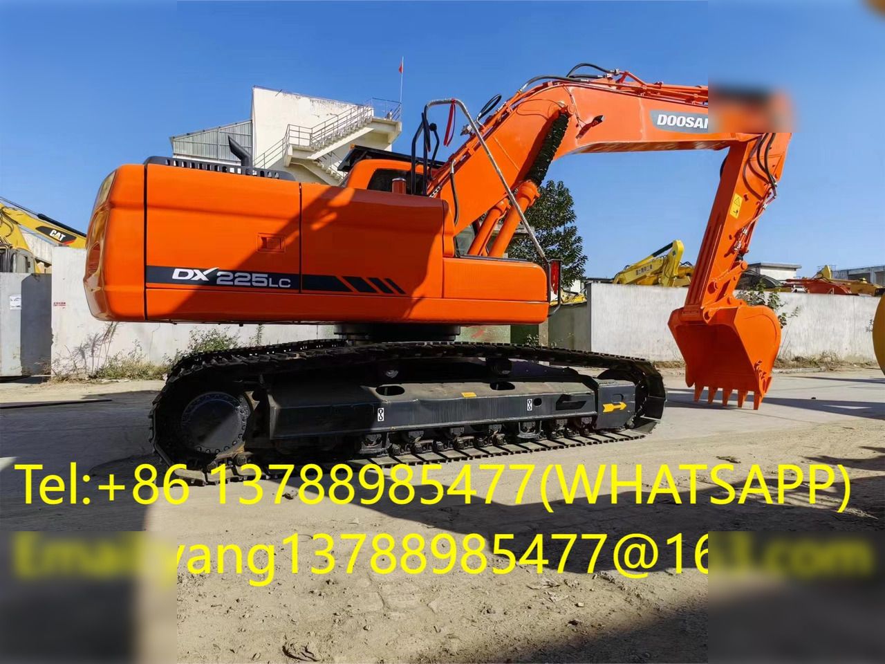 2018 Doosan DX225LC Crawler Excavator