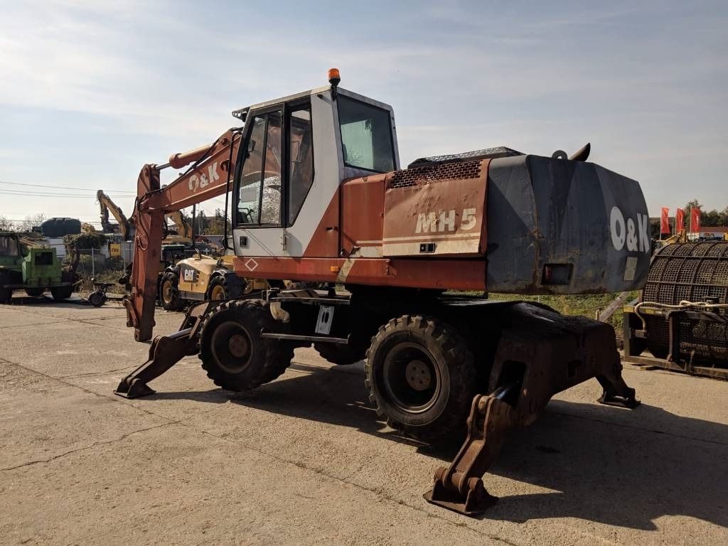 1999 O&K MH 5 Wheel Excavator