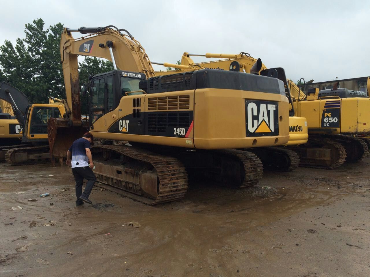 2019 Caterpillar 345D Crawler Excavator