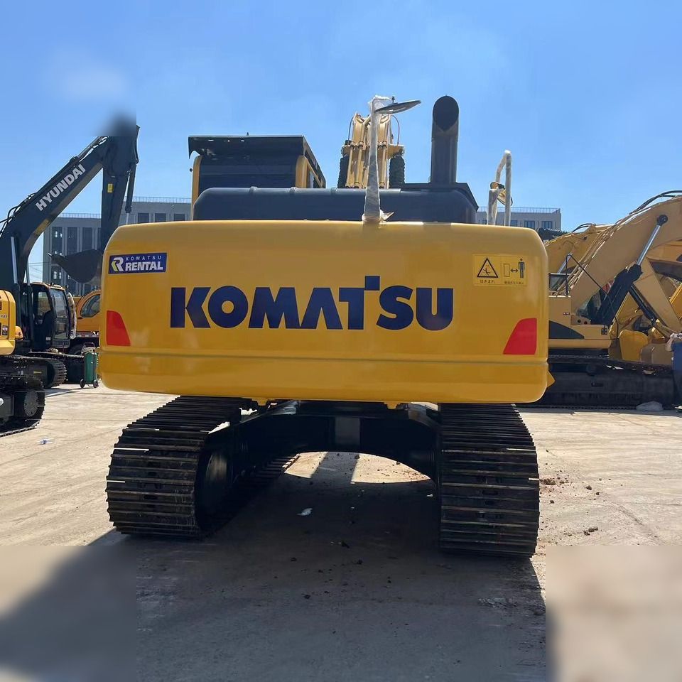 2022 Komatsu PC200-8 Crawler Excavator