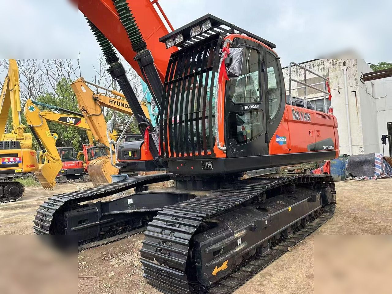2020 Doosan DX340LC Crawler Excavator