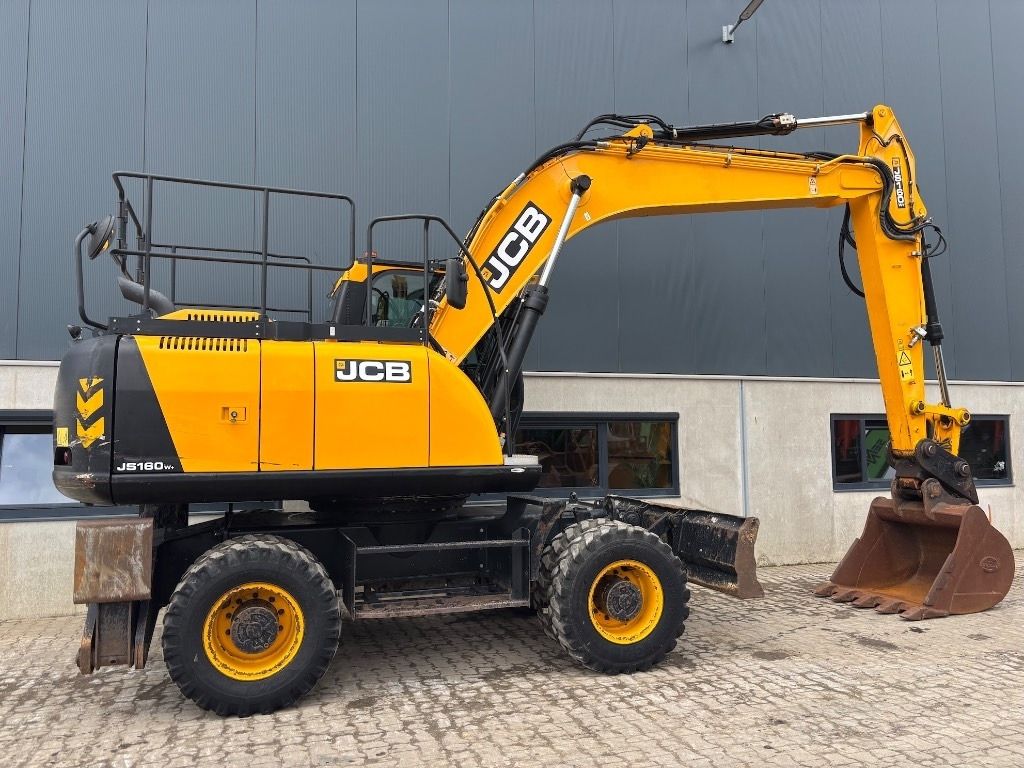 2016 JCB JS145W Wheel Excavator