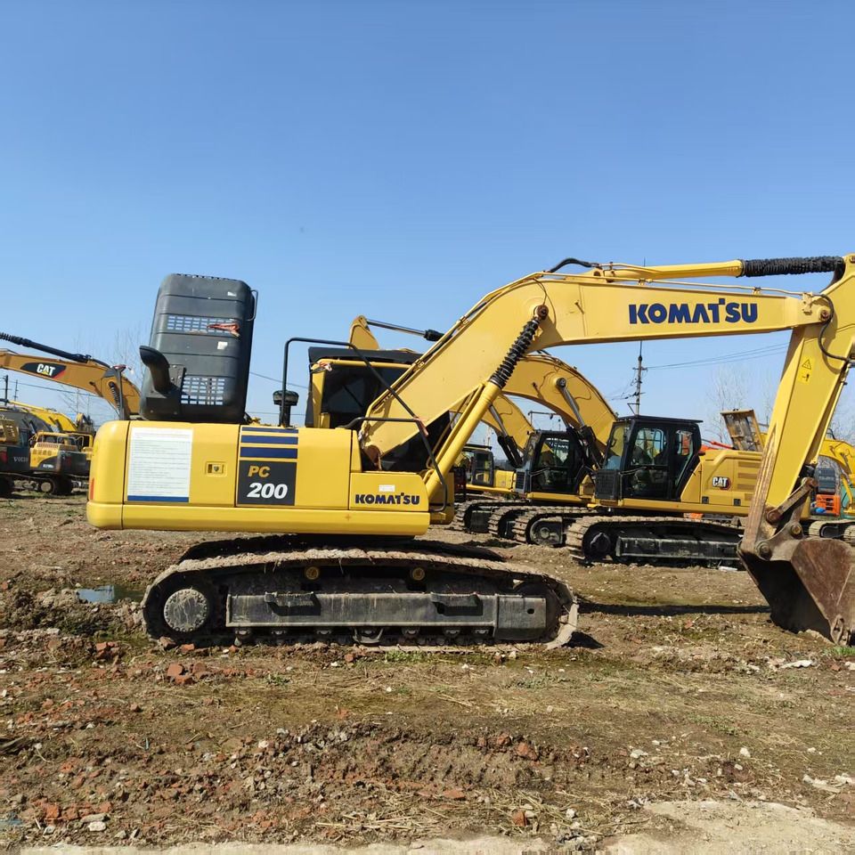 2023 Komatsu PC200 Crawler Excavator