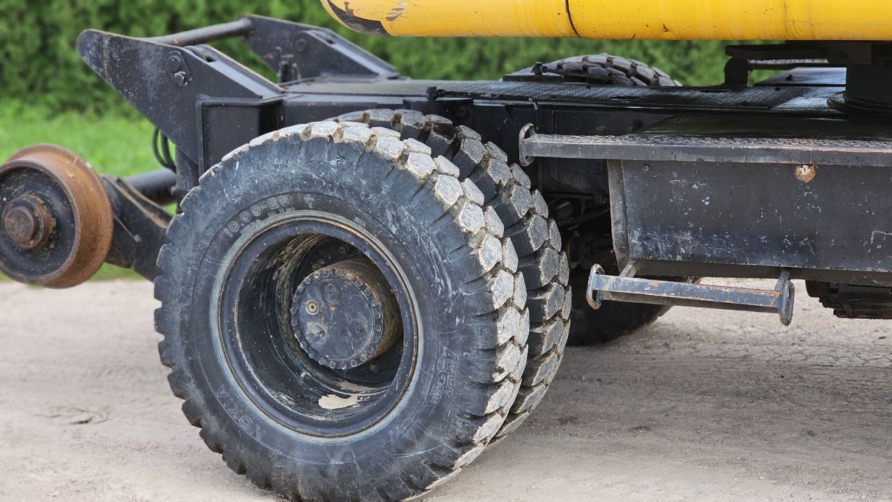 1996 Atlas 1304KZW Wheel Excavator