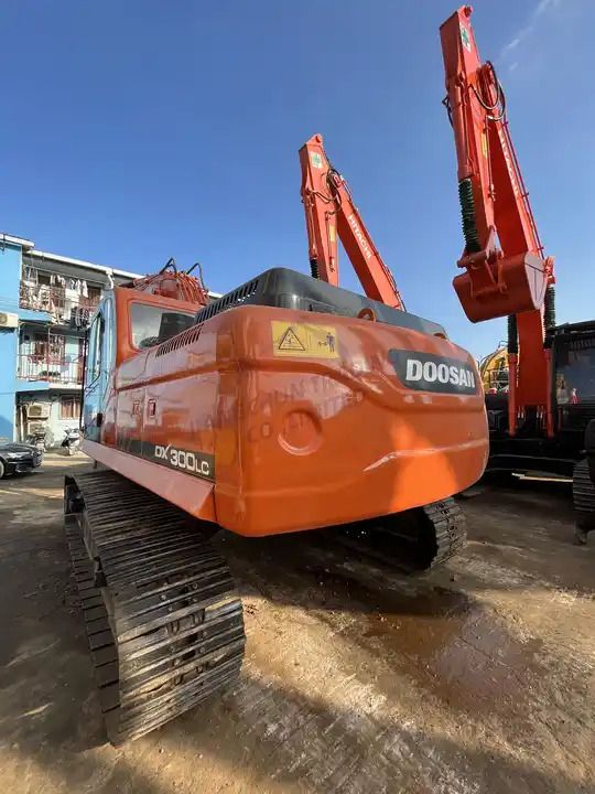 2019 Doosan DX300LC Crawler Excavator