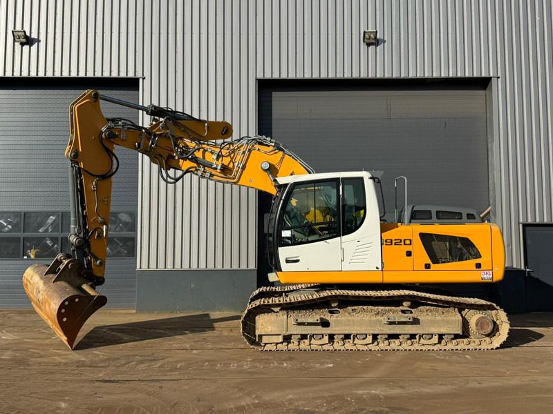 2014 Liebherr R920LC Crawler Excavator