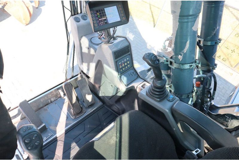 Fuchs MHL 320 T4F | PEEL GRAB | Umschlag (2018)