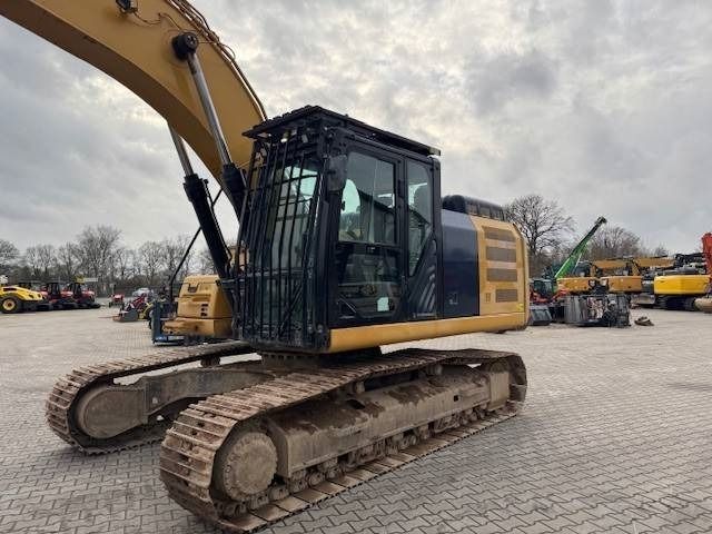 2017 Caterpillar 326FLN Crawler Excavator