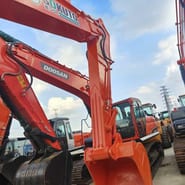 2023 Hitachi ZX200 Гусеничный экскаватор