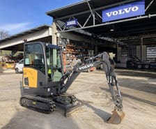 2022 Volvo JEC18E Minikoparka