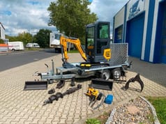 Mini Excavator Minibagger BK1250KSR Inkl. 2-ACHS-TIEFLADER Und Zubehörpaket Groß *INKL.19% MWST*Schwenkarm*Verstellfahrw*Sofort!*