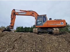 2015 Doosan DX300LC Crawler Excavator