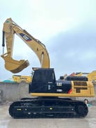 Mini-pelle Caterpillar 330D 2023