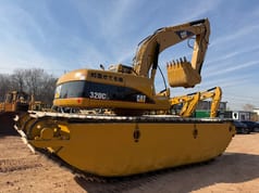 2017 Caterpillar 320CL Amphibious Excavator