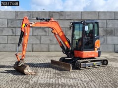 Mini-excavator Kubota U36-4, 2022