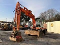 Escavatore Gommato Kobelco E145W del 2004