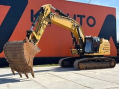 2020 Caterpillar 352 Crawler Excavator