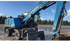 2017 Fuchs MHL320F Material Handler