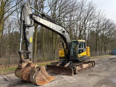 2015 Volvo ECR235DL Crawler Excavator