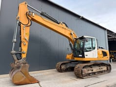 2014 Liebherr R922 SLC Crawler Excavator