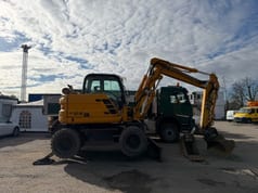 2012 New Holland MH 2.6 Wheel Excavator