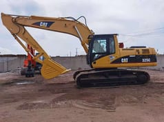2010 Caterpillar 325C Pelle sur chenilles