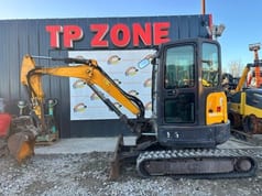 Minikoparka Bobcat E35 z 2016 r.