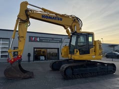 2016 Komatsu PC228 USLC-10 Crawler Excavator