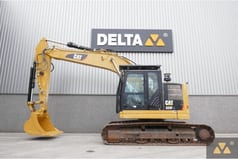 Caterpillar 325FL Raupenbagger (2018)
