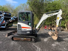 Mini-excavator Bobcat E26 2017
